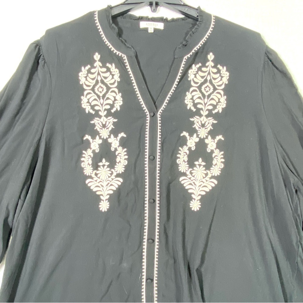 Angels Western Floral Blouse Women's 3X Black White Embroidered 3/4 Sleeve NWT - Picture 2 of 13